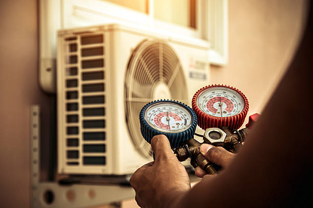 Professional Hvac technician working in Jefferson, NC